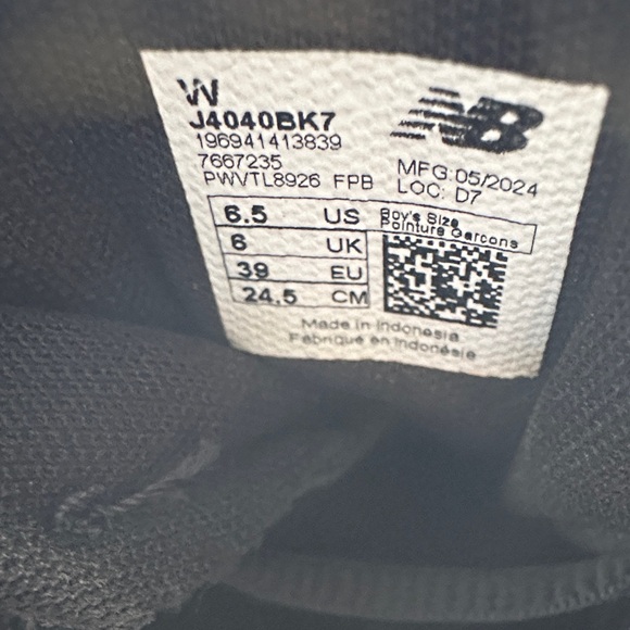 Boys WIDE— New Balance Baseball Cleats - Picture 7 of 7